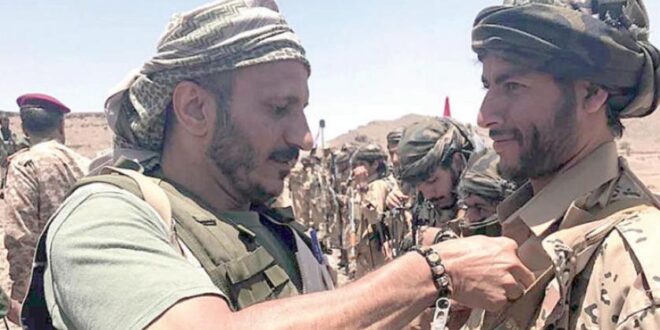 وزير داخلية الحوثيين  يظهر مع طارق صالح في الحديدة ” فيديو”