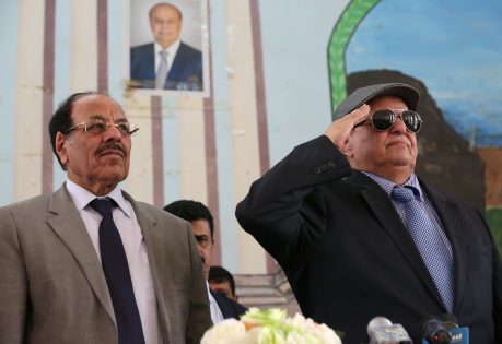 ورد الان…علي محسن يقيل معين عبد الملك من رئاسة الحكومة.