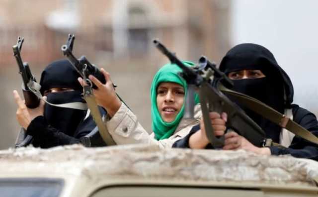 مفاجئة غير متوقعة.. أسر فتاتين يمنية ولبنانية في جبهات القتال بمأرب..شاهد