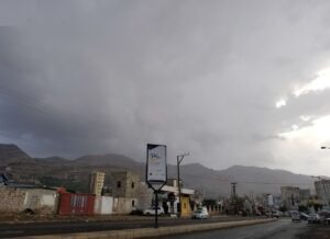 لأول مرة ظاهرة غريبة تحدث في صنعاء (صور)