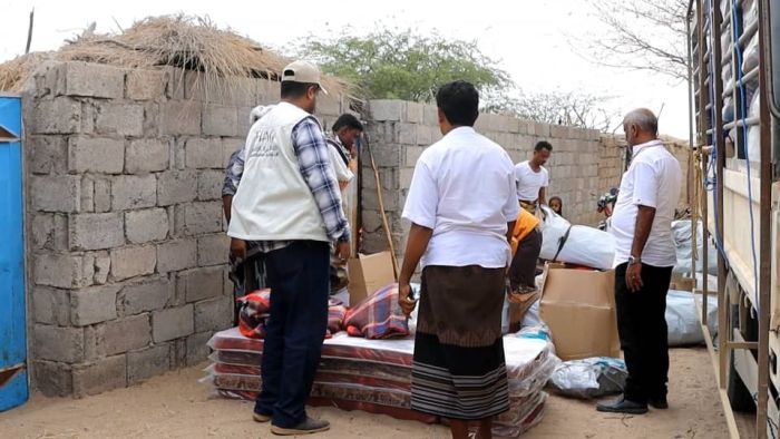 إنسانية المقاومة الوطنية تغيث المتضررين من الحرائق في حيس والخوخة بالمأوى والغذاء