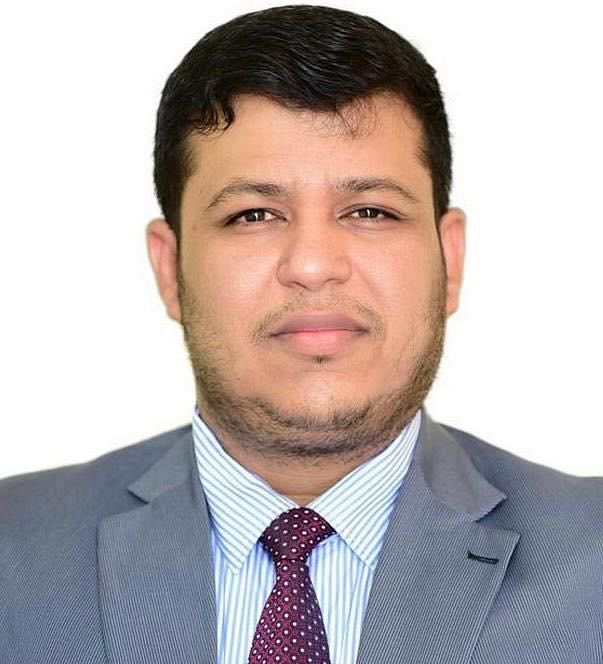 عبدالله العليمي يعزي بوفاة عضو مجلس النواب فؤاد عبدالكريم