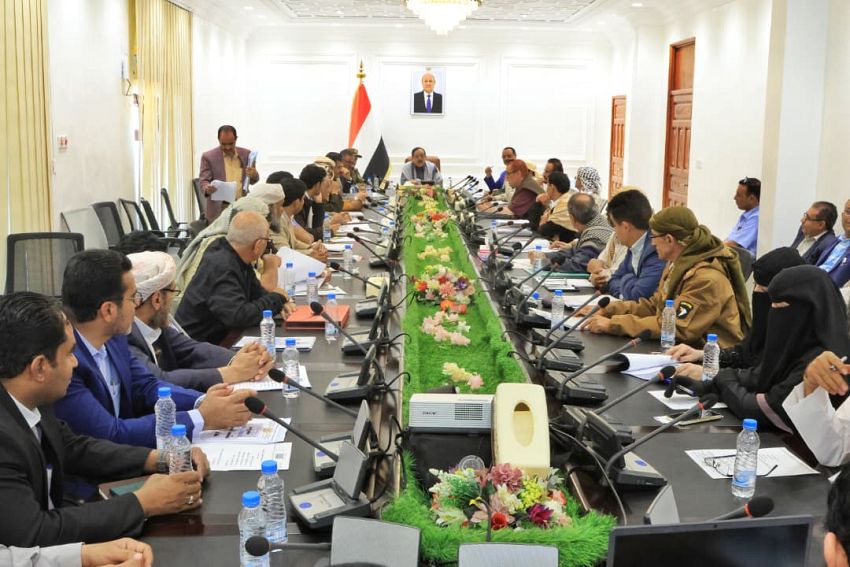 تنفيذي مأرب يناقش تقارير عدد من المكاتب التنفيذية بالمحافظة