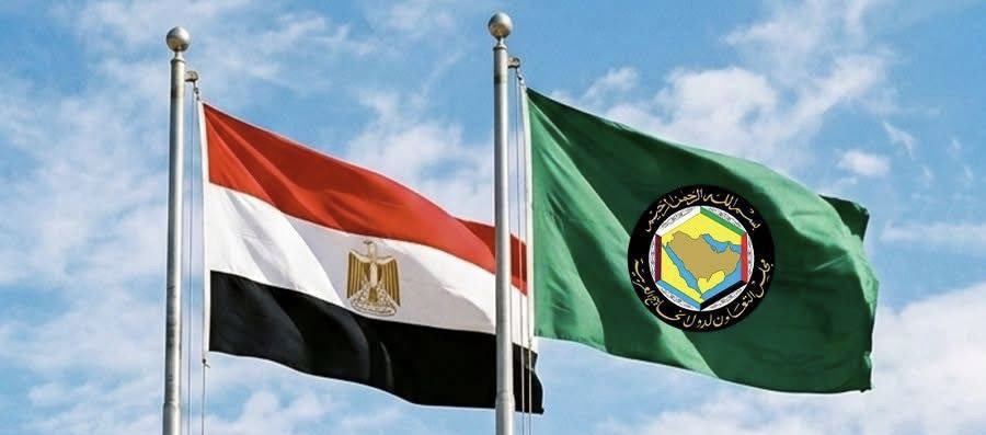مصر: البدء بمعاقبة كل من يسيء لدول  الشقيقة من مثقفين وإعلاميين ومؤثرين وكل من يدعم الاعتداءات الإيرانية